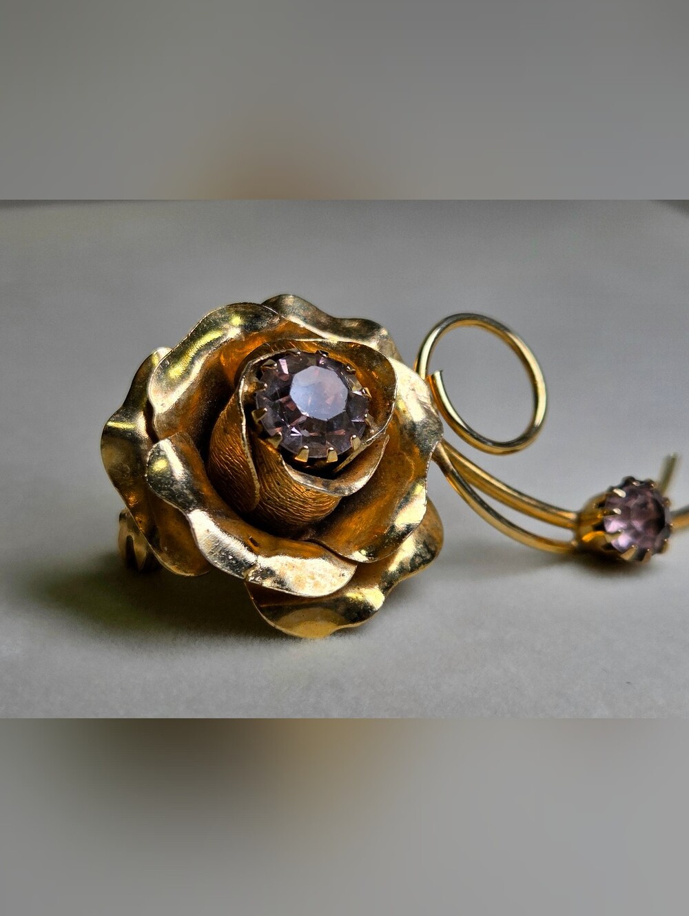 Vintage Gold Flower Brooch  Lavender Stones